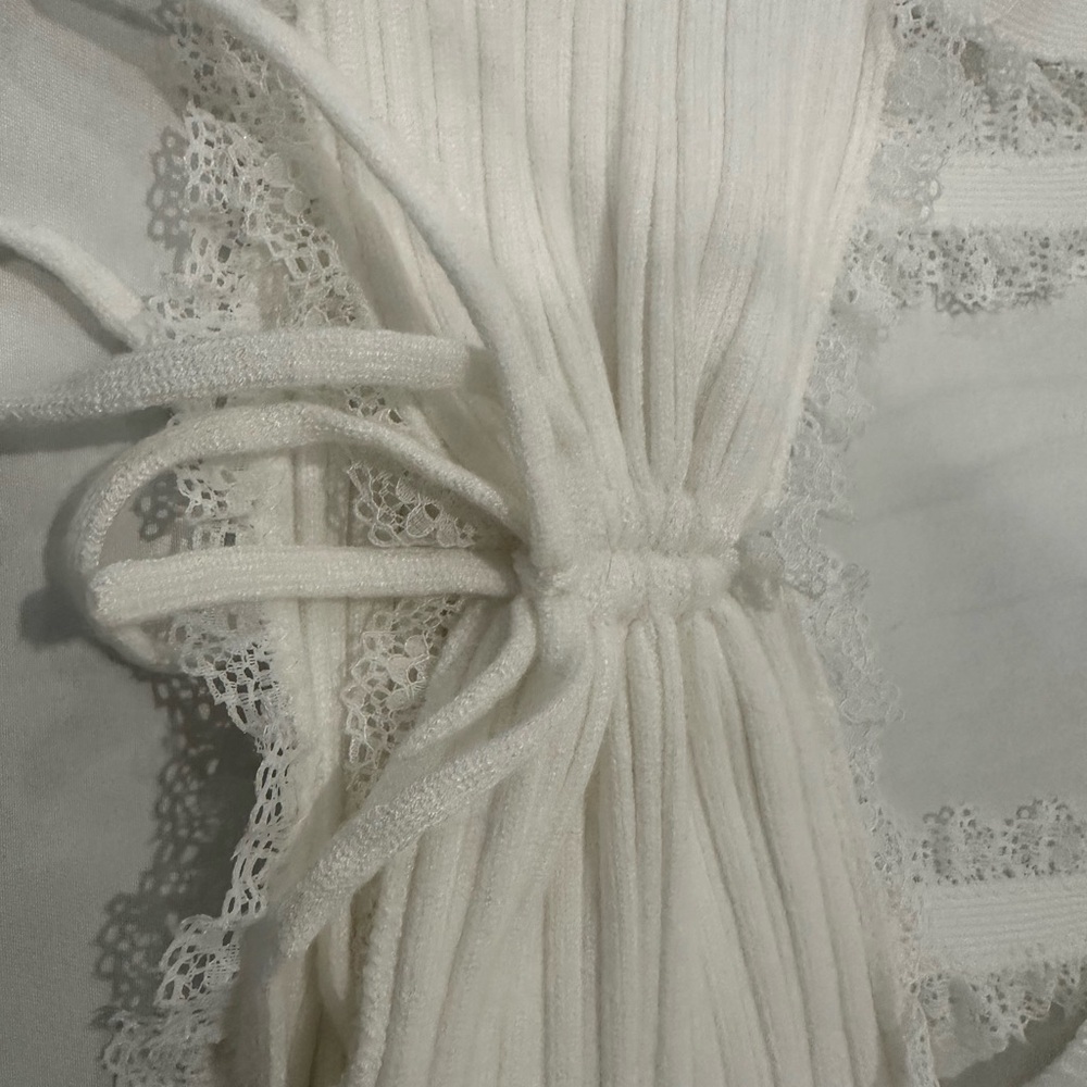 Never Worn - image 2